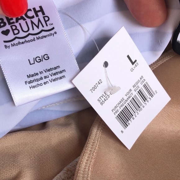 Motherhood Maternity Beach Bump black white stripe one piece swimsuit Large New - Picture 11 of 13